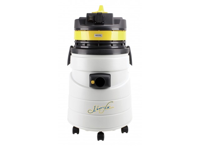Commercial Dry Vacuum by Johnny Vac - with Power Tool Plug - 509 Watts Motor - 12.7 Amps - 11.4 gal (43 L) Capacity