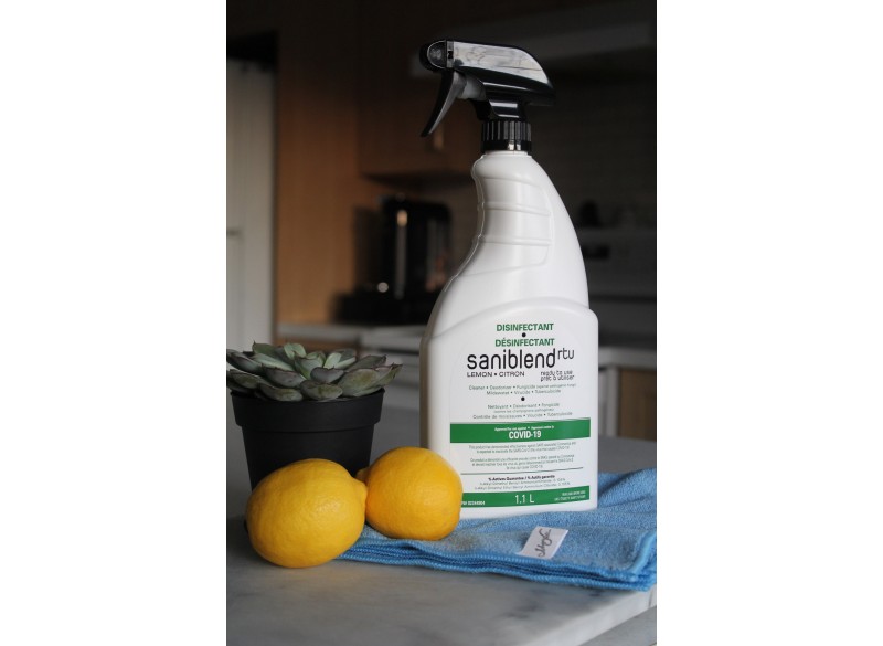 Nettoyant - désodorisant - désinfectant - prêt à utiliser - citron - Saniblend RTU - 1.1 L (0,29 gal) - Safeblend SRTLGN4 - désinfectant à utiliser contre le coronavirus (COVID-19) DINn. 02344904
